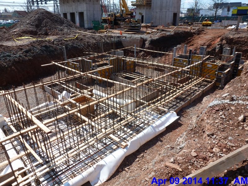 Finished installing rebar footing at Elev. 7-Stair -4,5 Facing South-West (800x600)